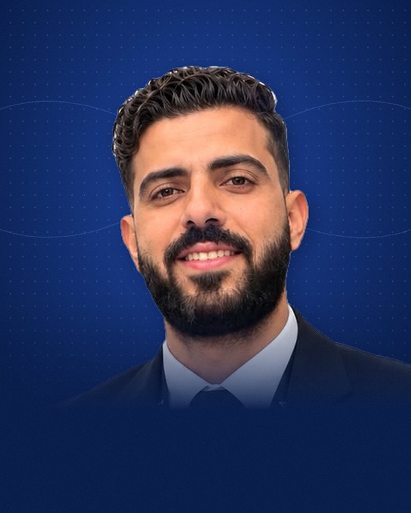أحمد عبدالرحمن — المؤسس والرئيس التنفيذي، تقنية